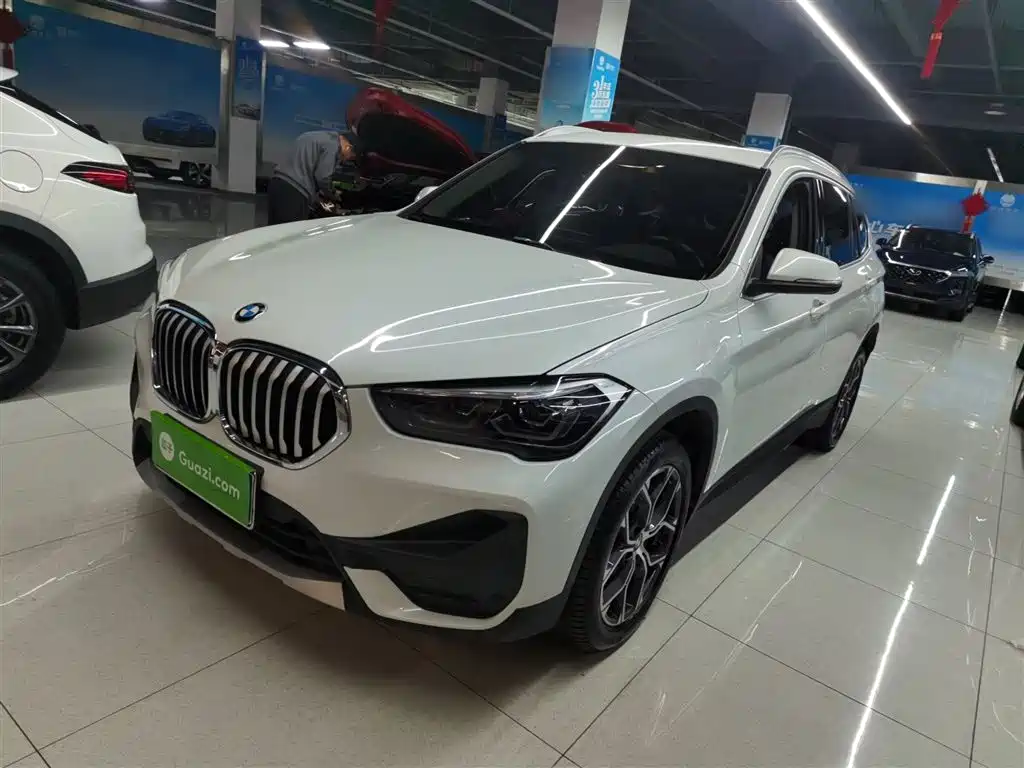 BMW X1 2022 sDrive25Li Leading