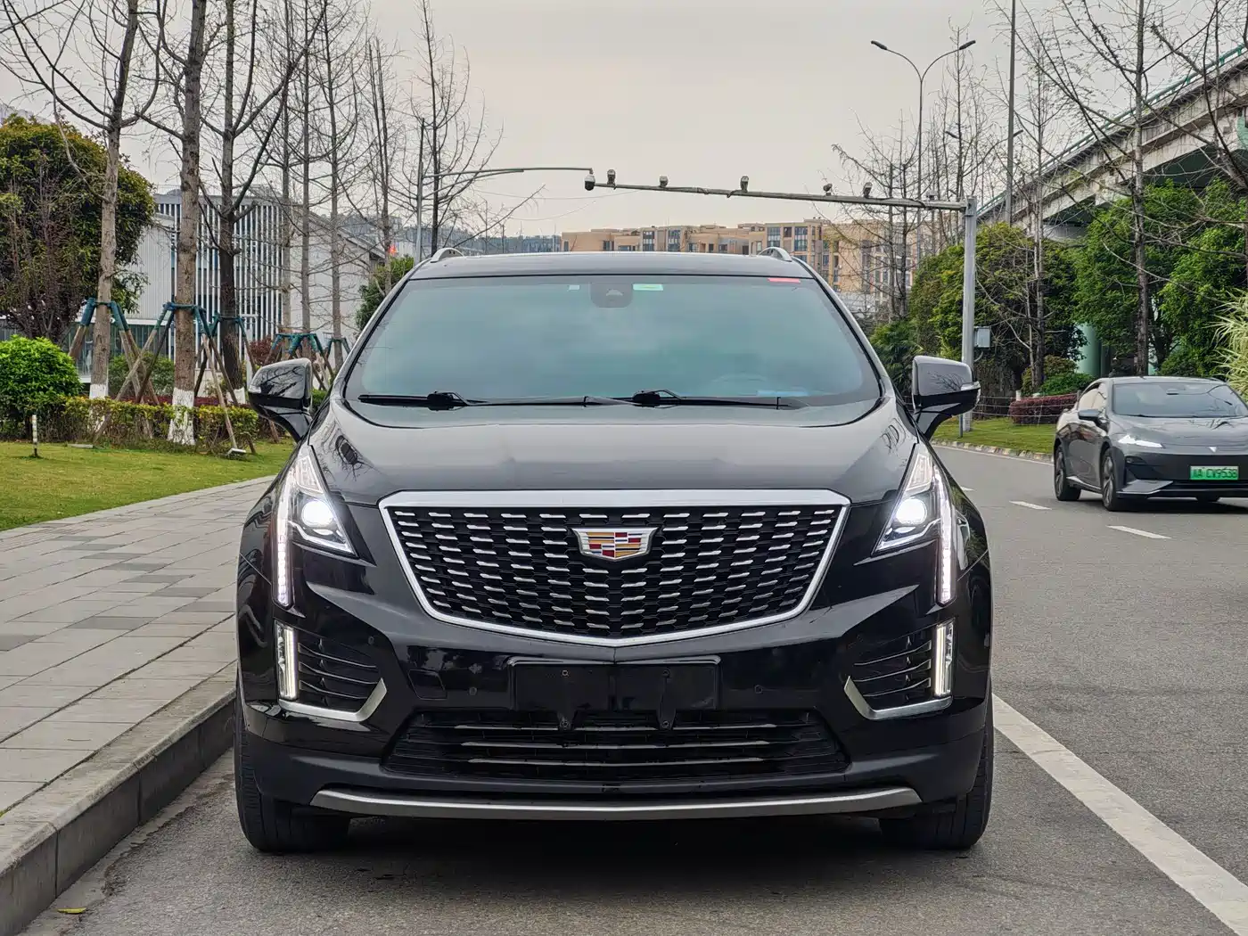 Cadillac XT5 2021 28T Luxury фото 2