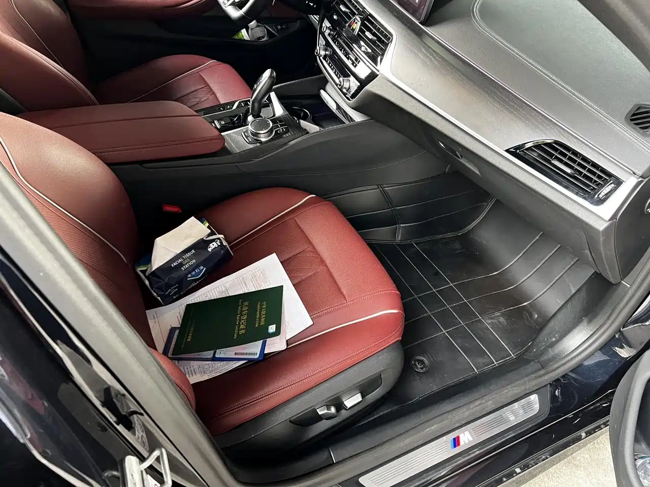 BMW 5 Series 2023 530Li Leading M Sport Package фото 13