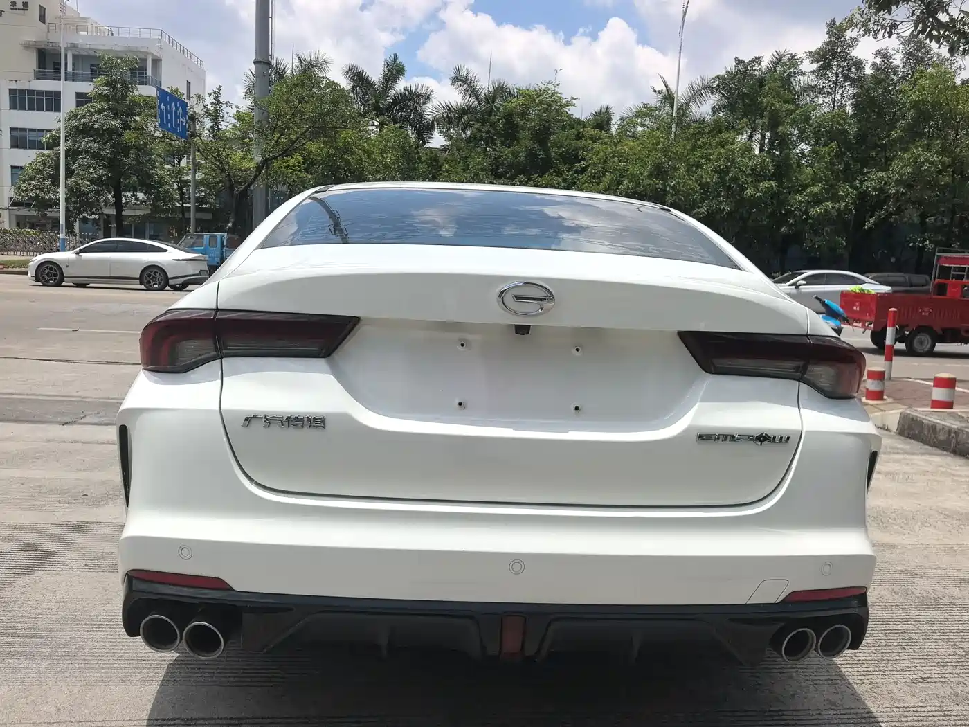 GAC Trumpchi Trumpchi Emkoo 2021 270T DCT J15 Edition фото 12