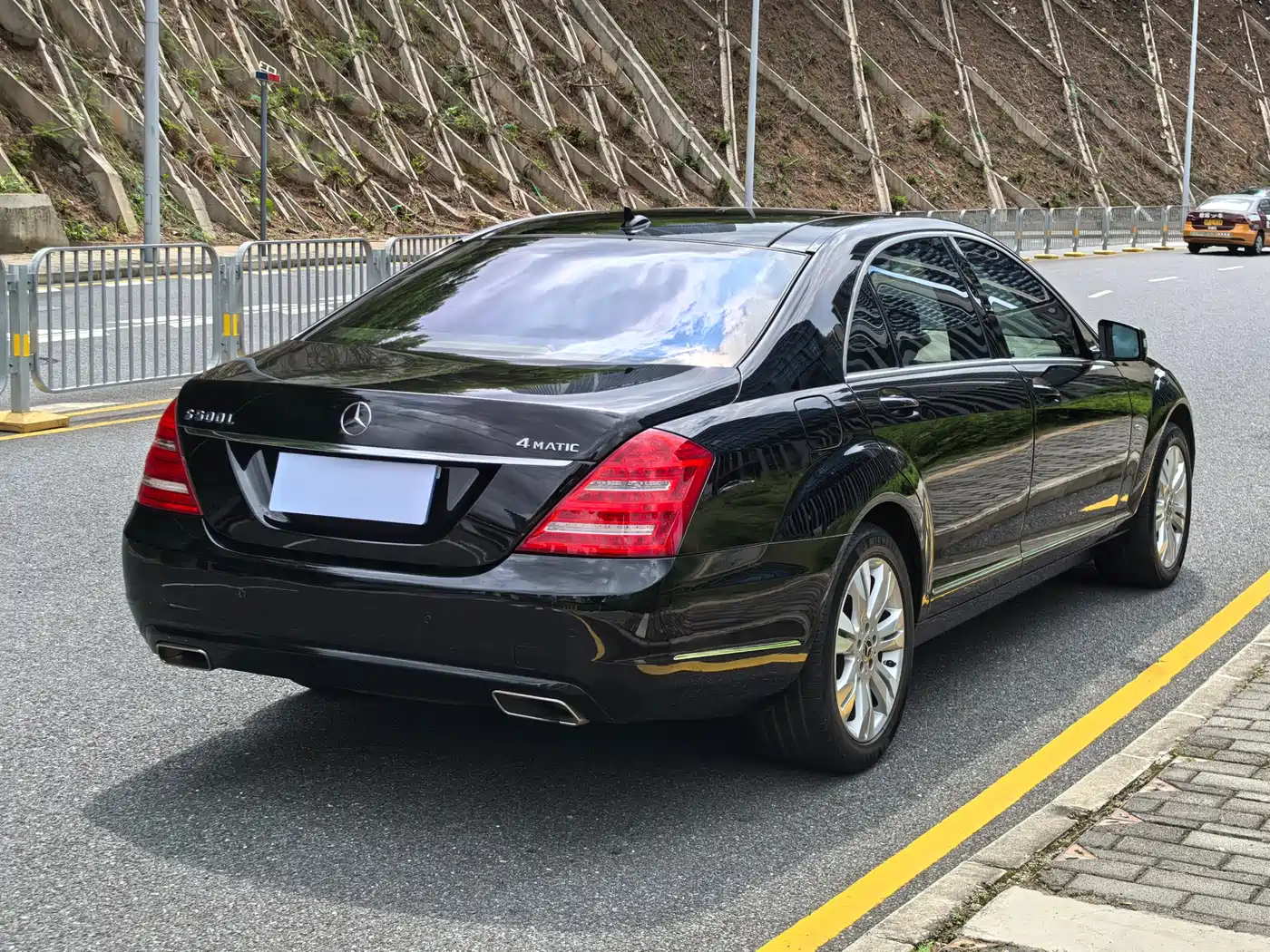 Mercedes-Benz S-Class 2011 2011 S 500 L CGI 4MATIC