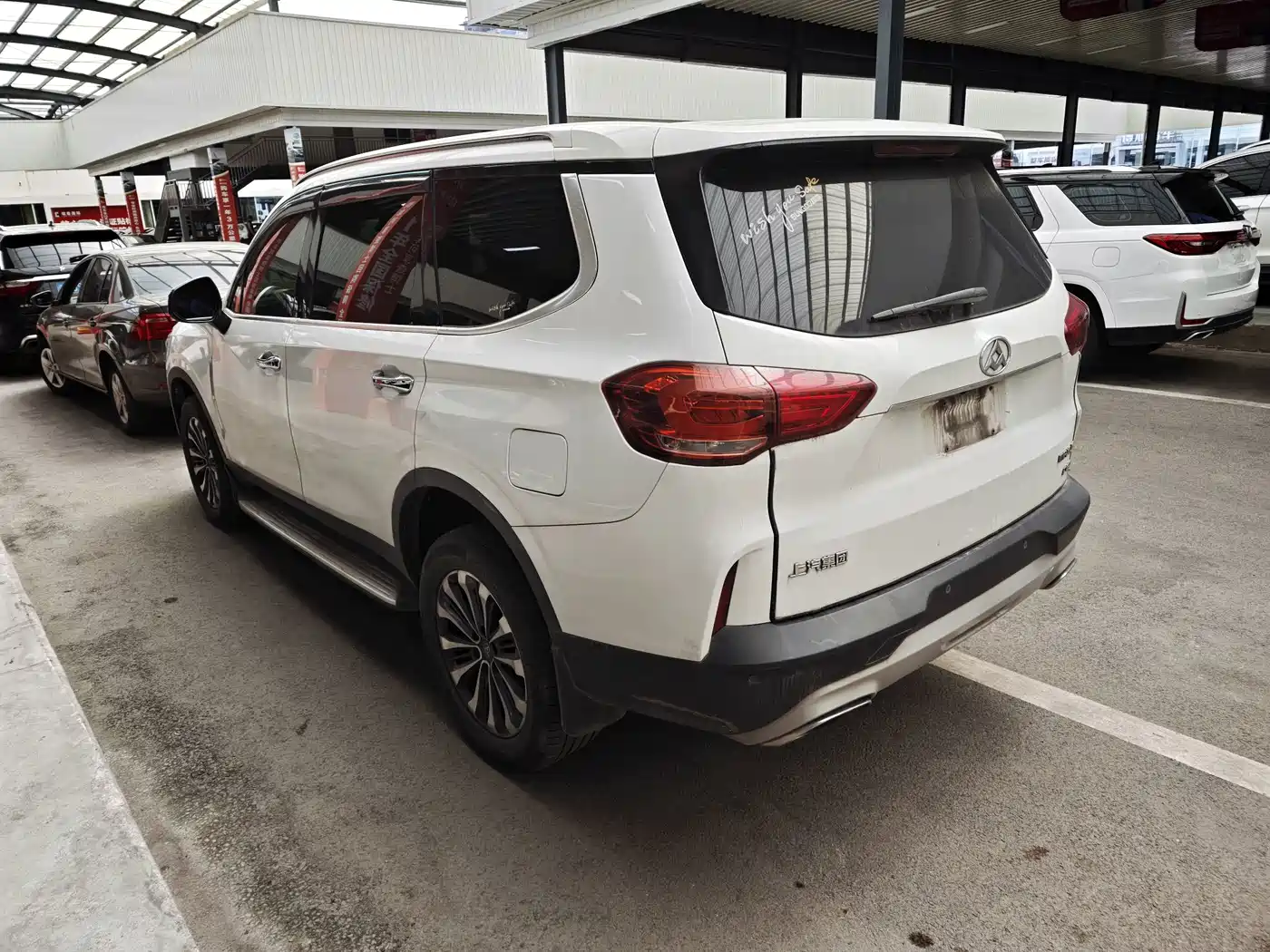 SAIC Maxus D90 2018 2017 2.0T Automatic 2WD Uranus