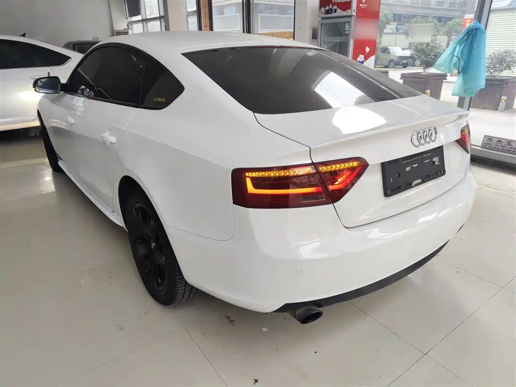 Audi A5 (Import) 2013 Sportback 40 TFSI фото 5