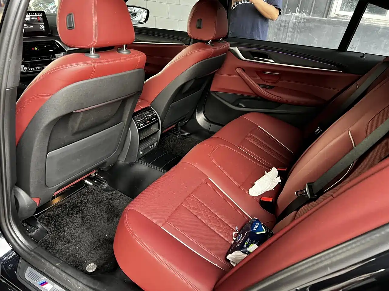 BMW 5 Series 2023 530Li Leading M Sport Package фото 11