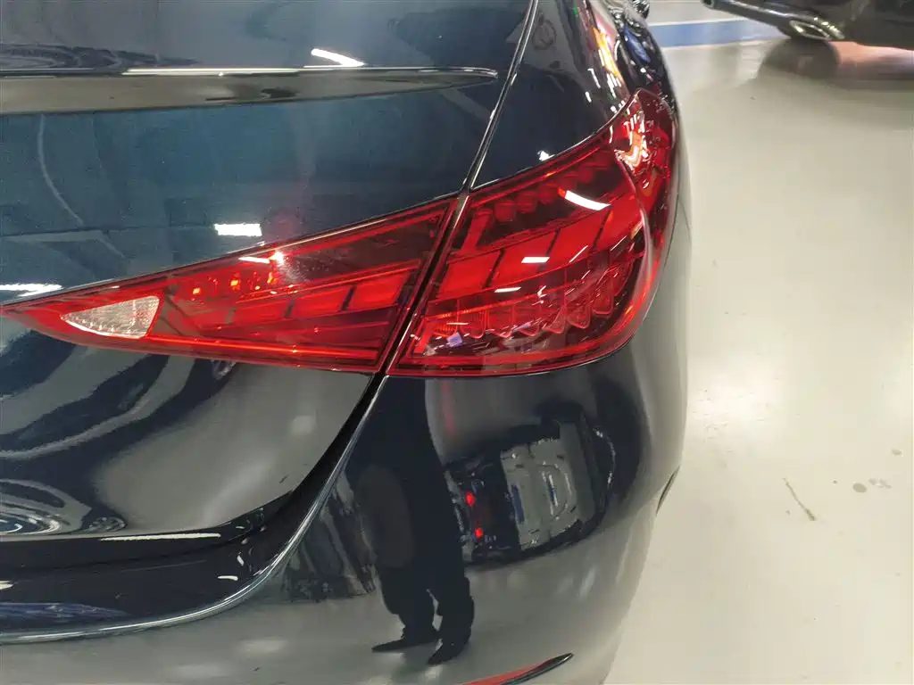 Mercedes-Benz C-Class 2023 C 260 L Night Edition Sport фото 24