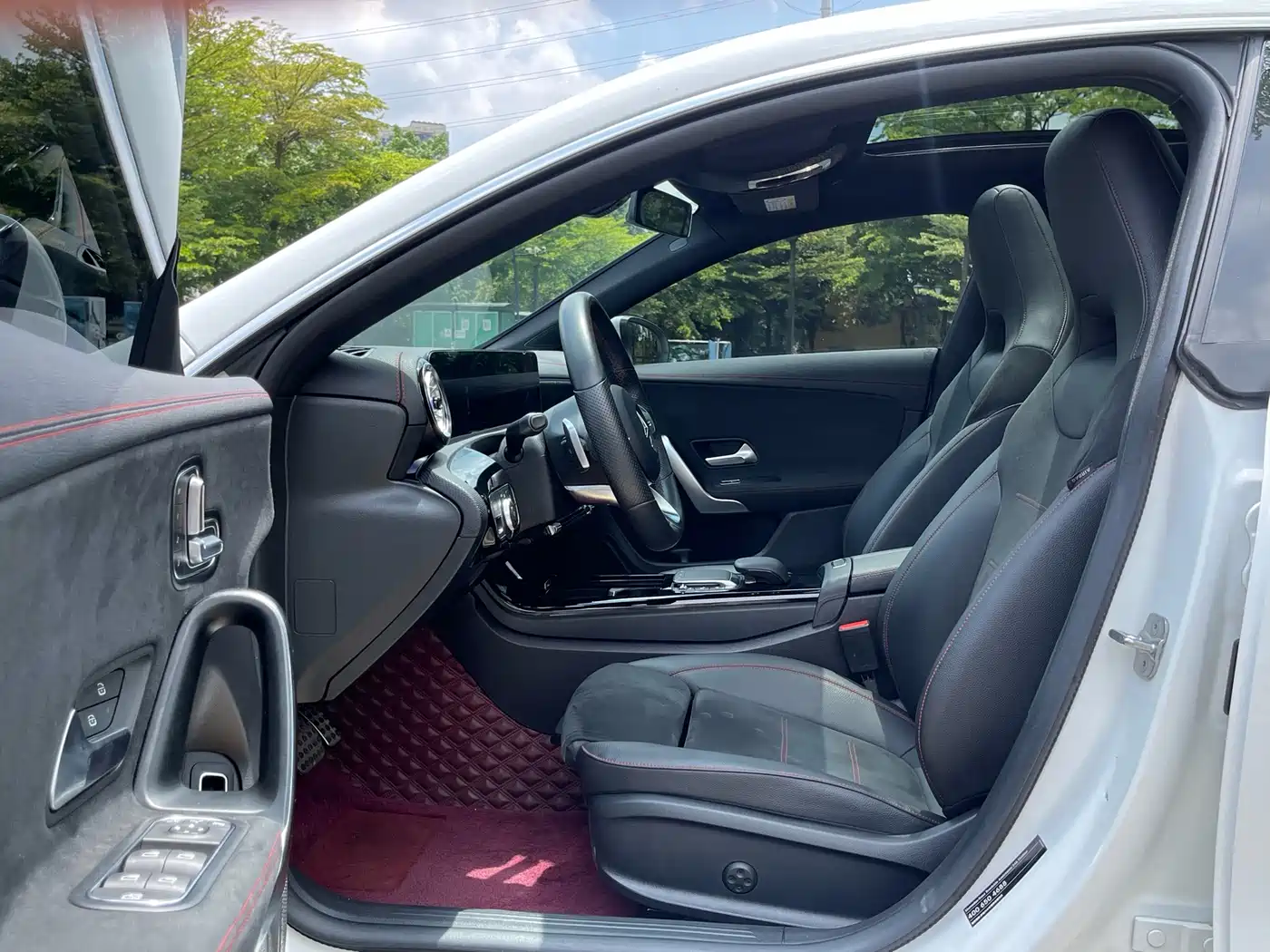 Mercedes-Benz CLA (Import) 2023 CLA 200 фото 14