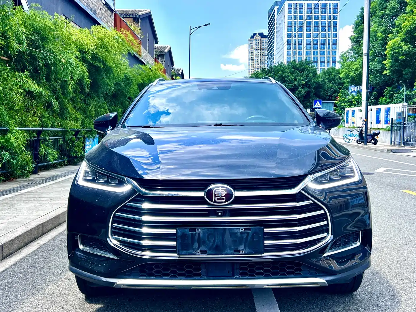 2021 BYD Tang