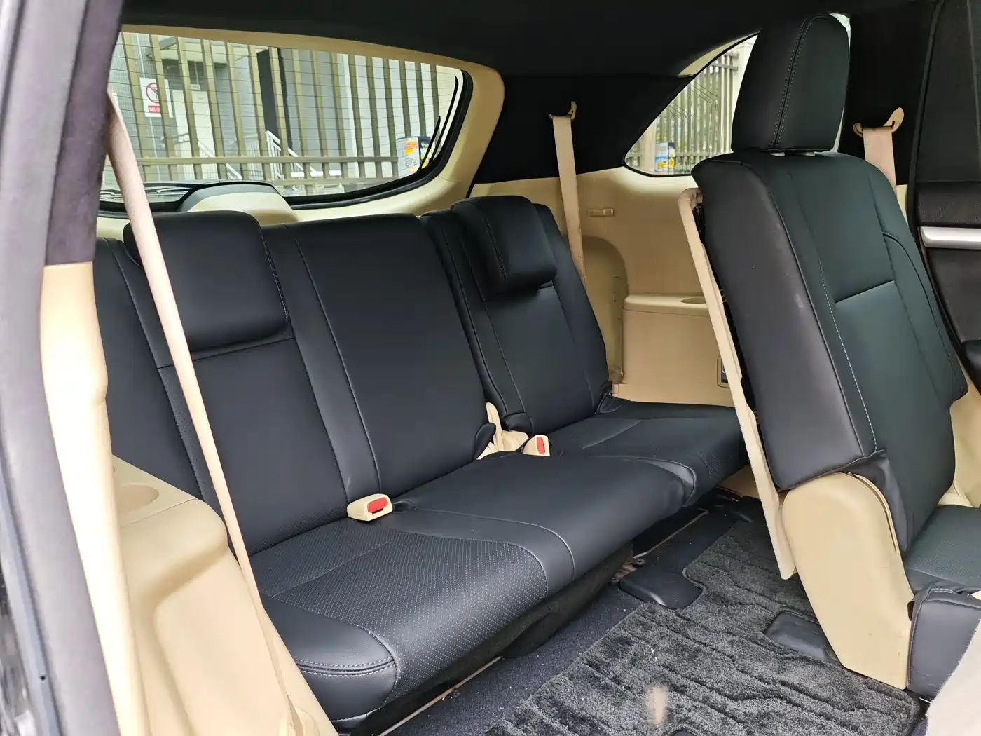 Toyota Highlander 2015 2.0T AWD Elite Edition 7-seater фото 15