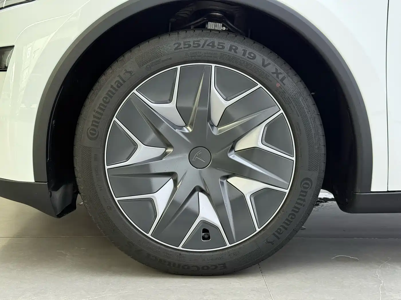 Tesla Model Y L 2026 2025 Facelift Long Range AWD
