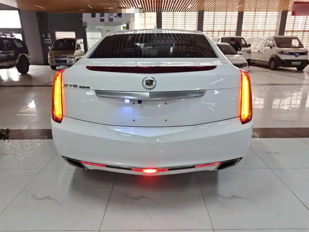 Cadillac XTS 2014 28T Comfort фото 4