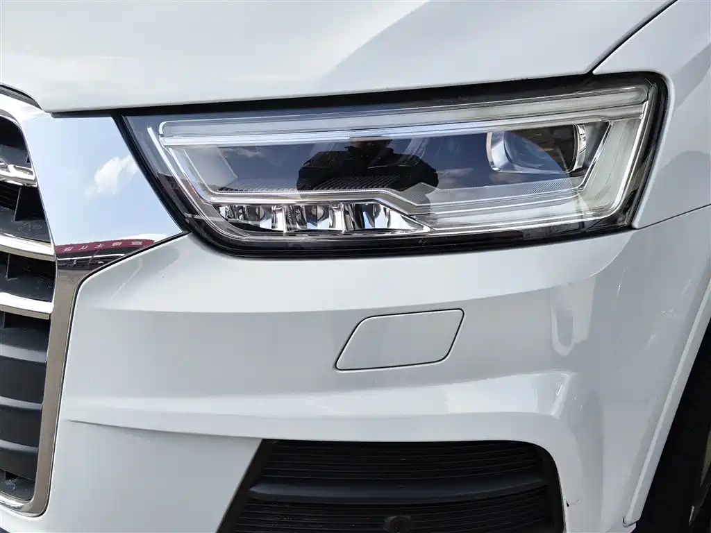 Audi Q3 2017 30 TFSI Fashion фото 24