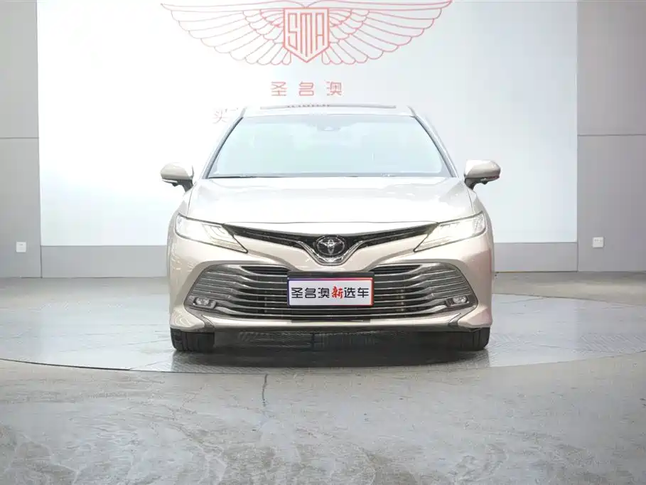 Toyota Camry 2019 2.0G Luxury Edition China VI фото 2
