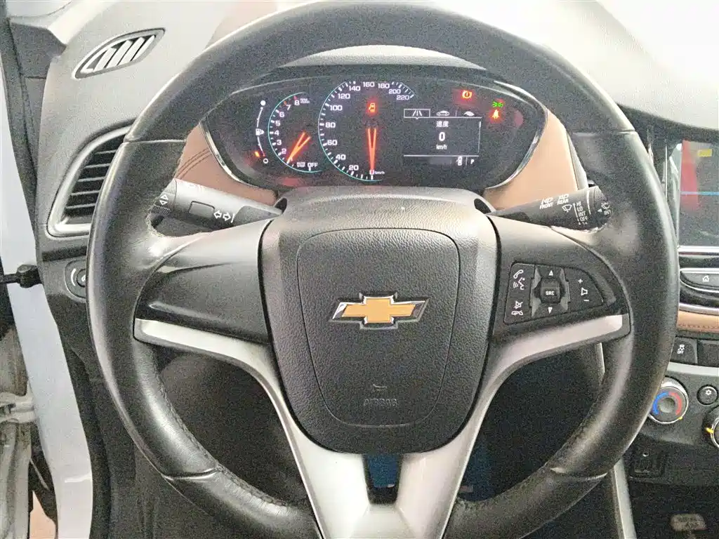 Chevrolet Trax 2017 1.4T Automatic 2WD Luxury фото 11