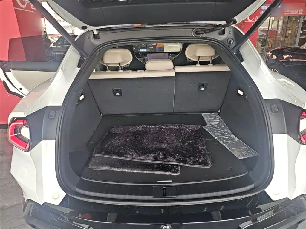 Xiaomi Auto Xiaomi YU7 2025 Ultra Long Range High Performance AWD Max Edition фото 19