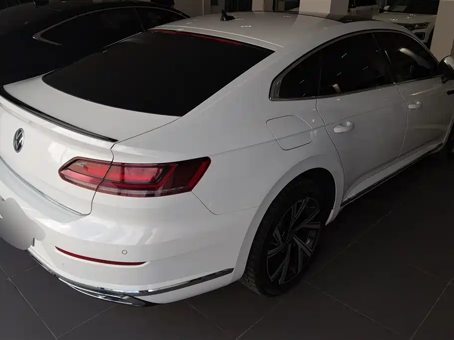 Volkswagen FAW-Volkswagen CC 2021 330TSI Dazzle Edition фото 3