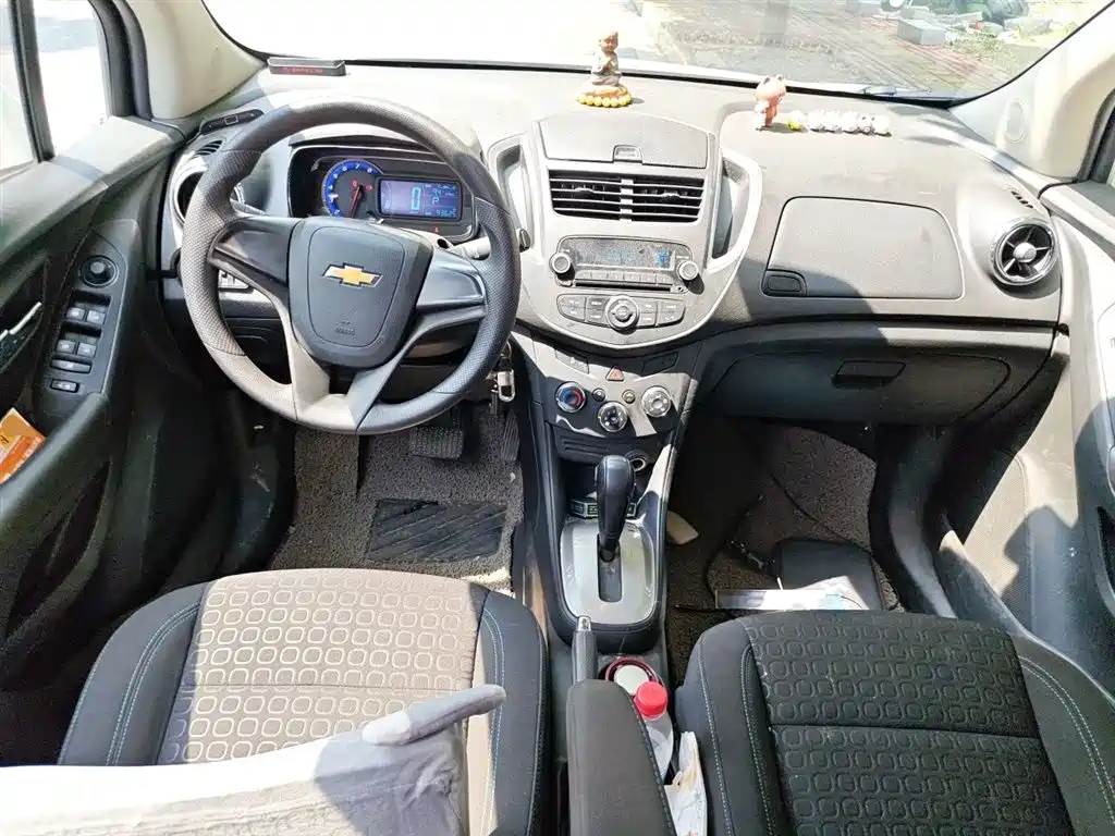Chevrolet Trax 2014 1.4T Automatic 2WD Comfort фото 6