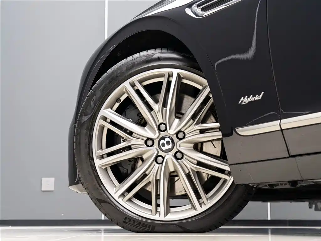 BENTLEY FLYING SPUR PLUG IN HYBRID