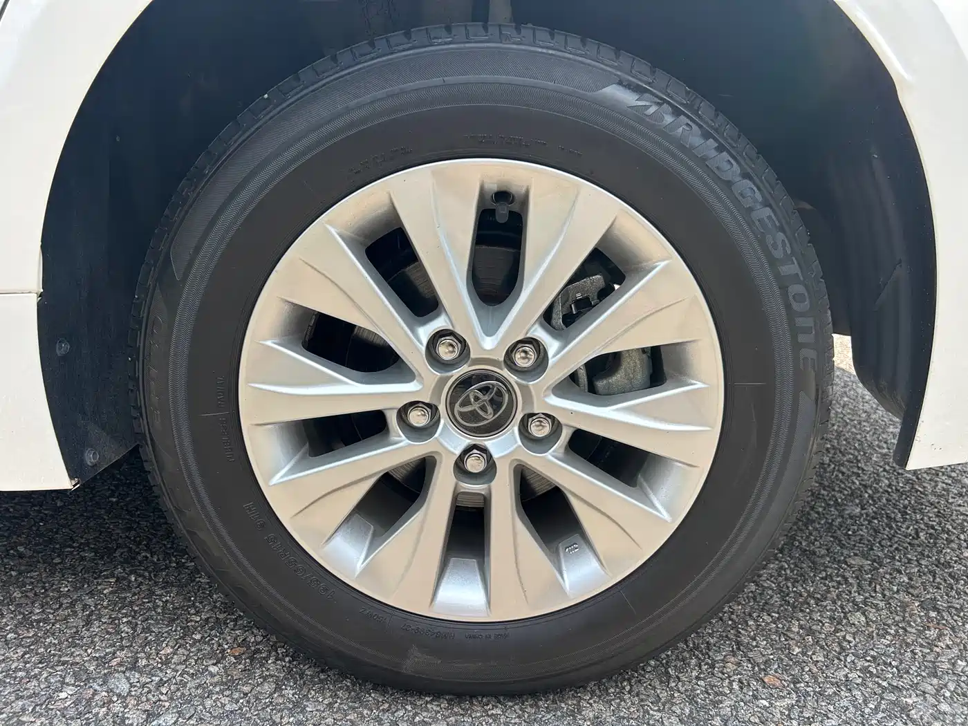 Toyota Corolla 2023 1.2T Pioneer Edition фото 19