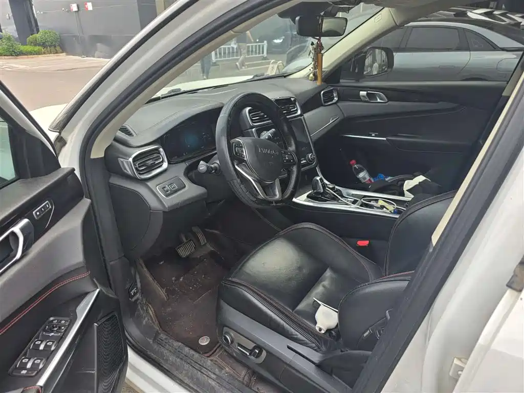 Lynk & Co 01 2017 2.0T AWD Pro фото 3