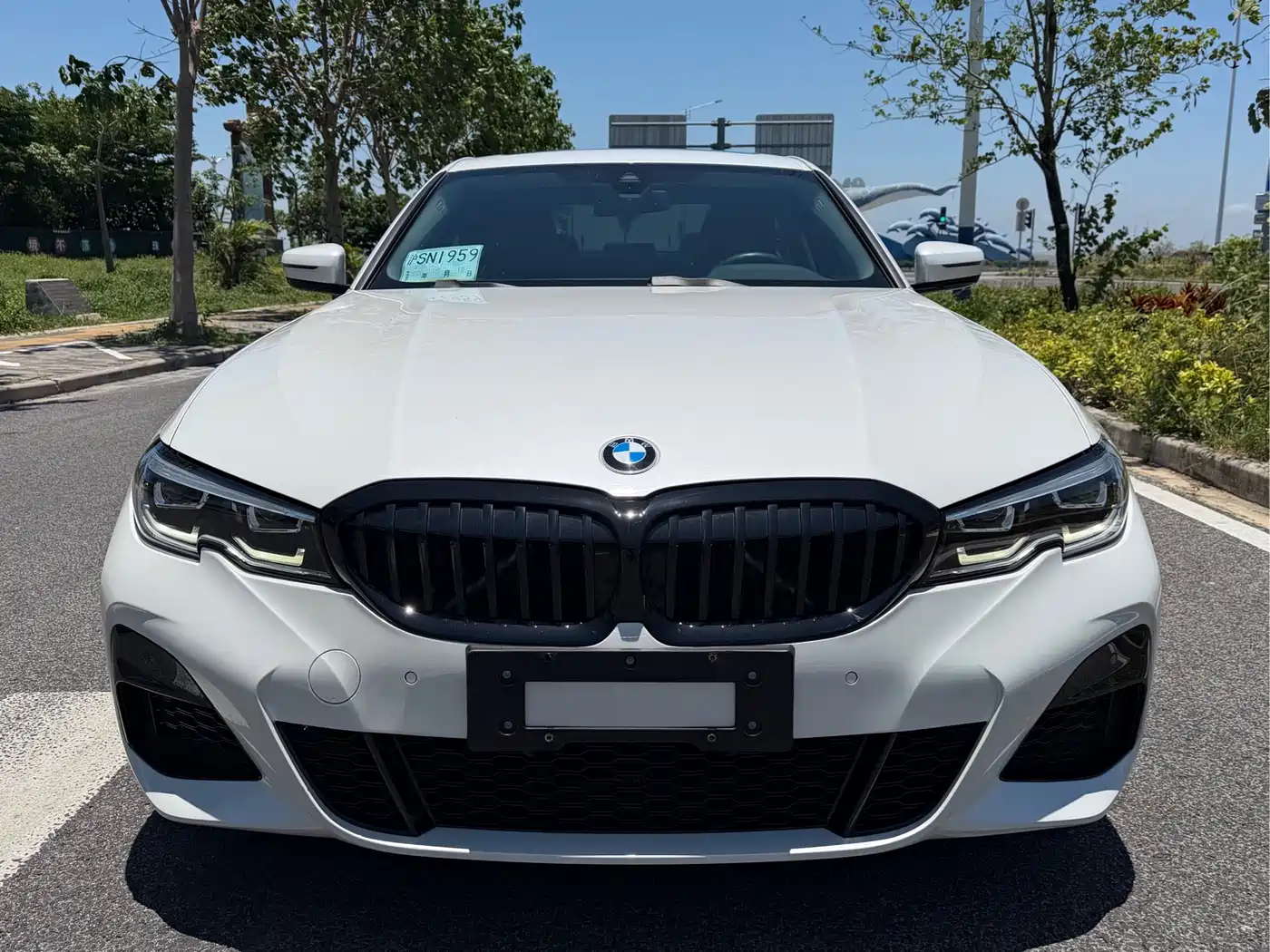 BMW 3-SERIES