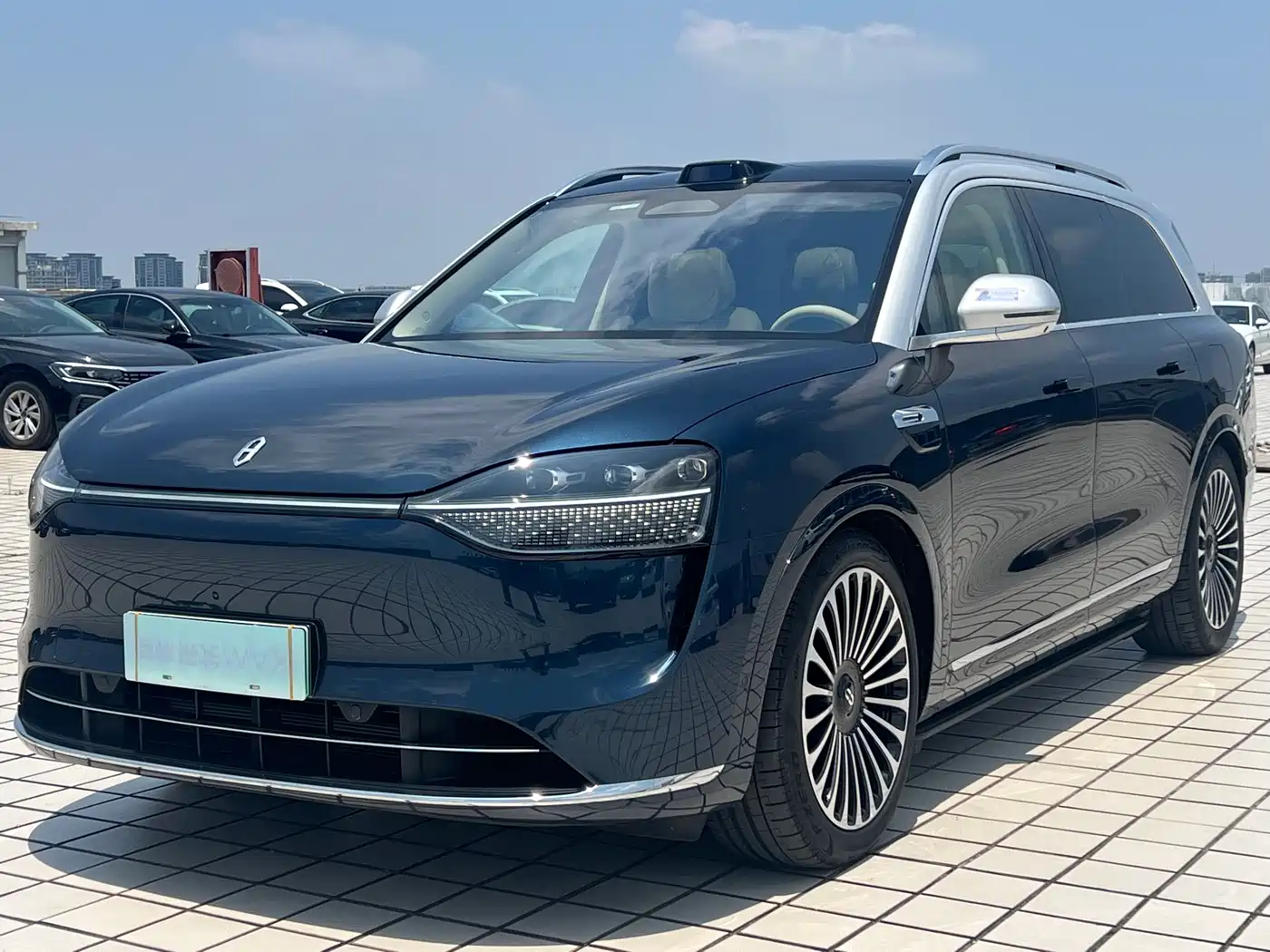 AITO Wenjie AITO M9 2025 Extended Range Ultra 52kWh 6-Seater