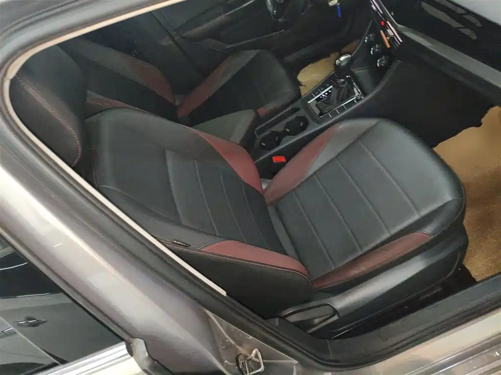 Volkswagen Bora 2021 1.5L Automatic Comfort Smart Edition фото 20