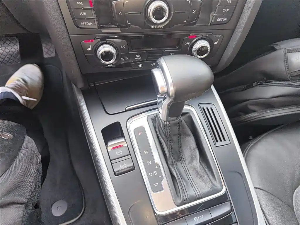 Audi A5 (Import) 2014 Sportback 45 TFSI фото 10