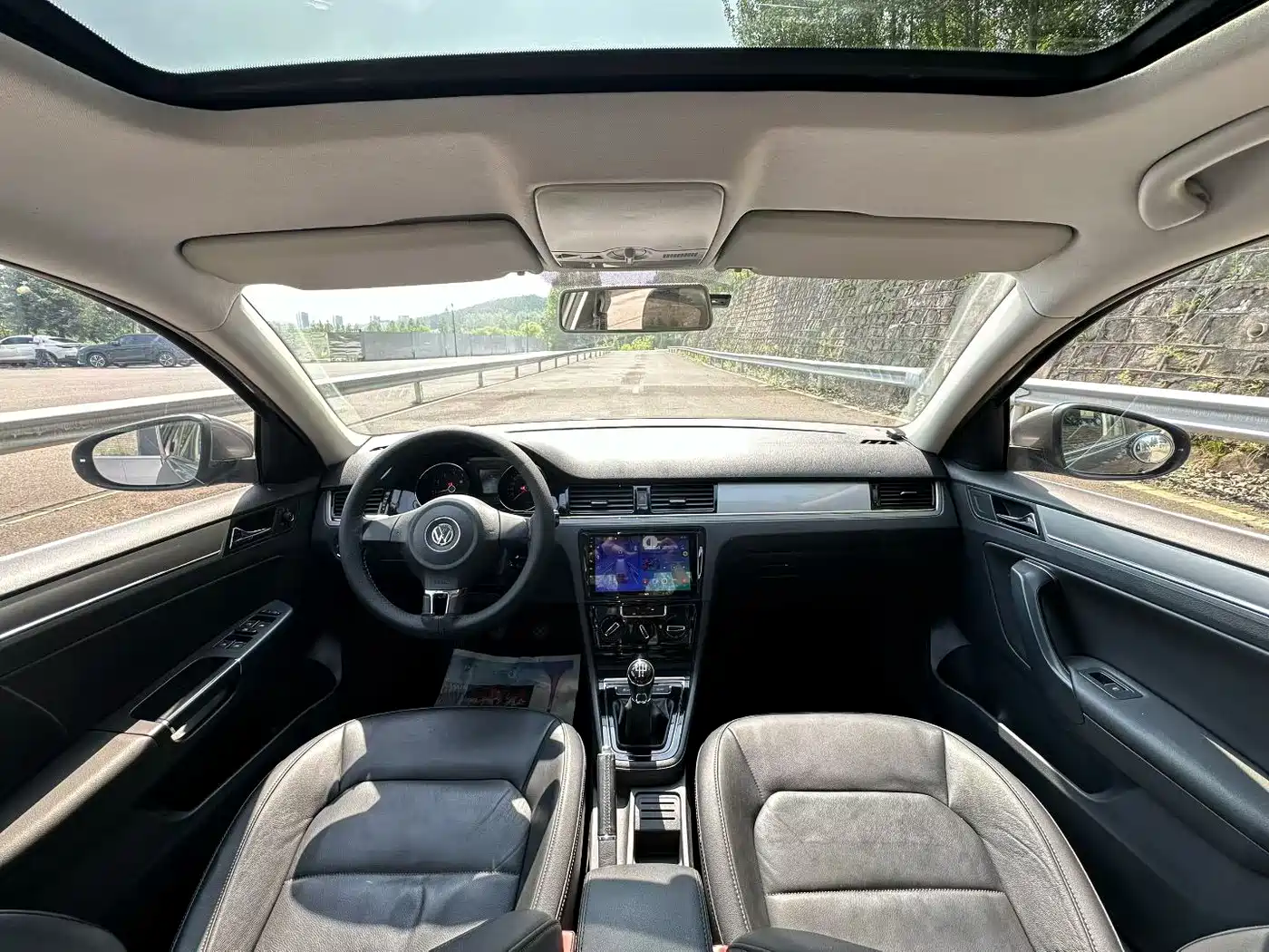 Volkswagen Bora 2013 2013 1.6L Manual Comfort Model