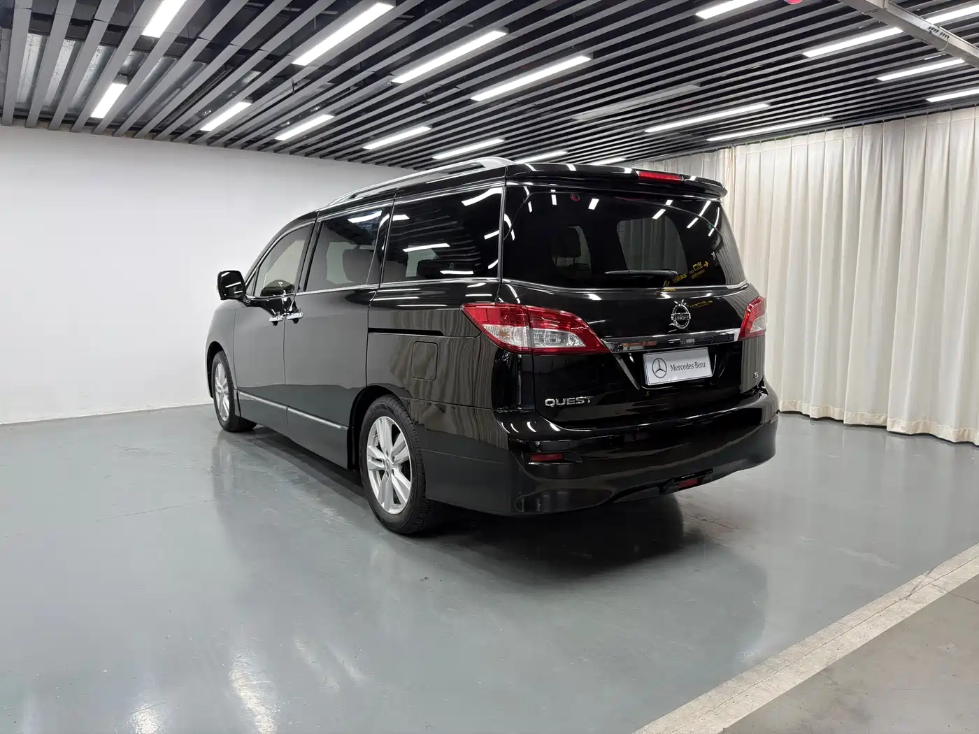 Nissan Quest 2015 3.5L SL фото 22