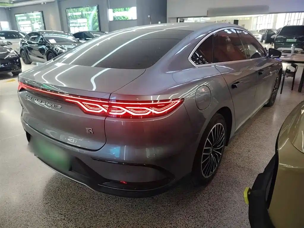BYD Han 2022 DM-i 121KM Premium Edition фото 7