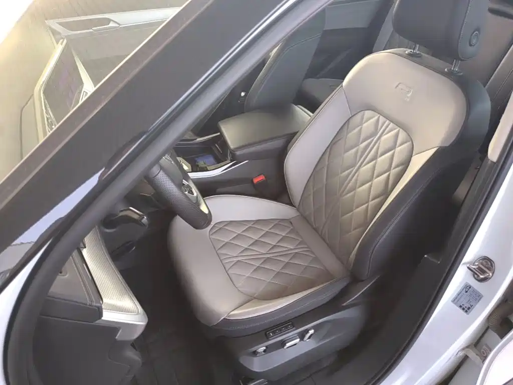 Photo 15 - Volkswagen Talagon
