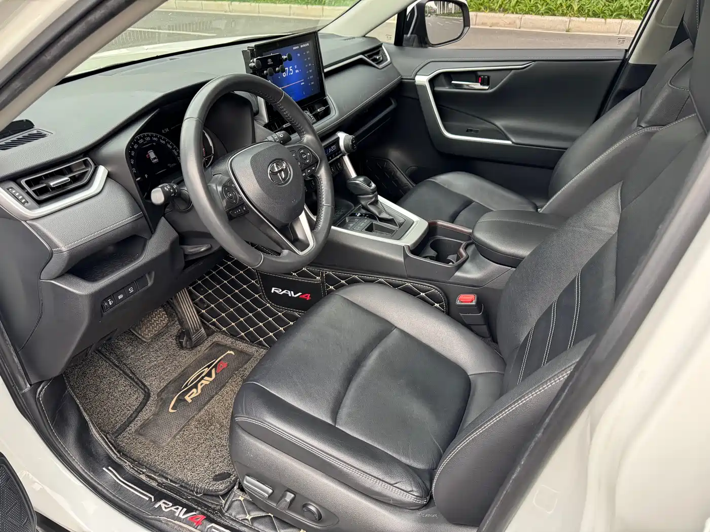 Toyota RAV4 Rongfang 2021 2.0L CVT 2WD Trend PLUS фото 4
