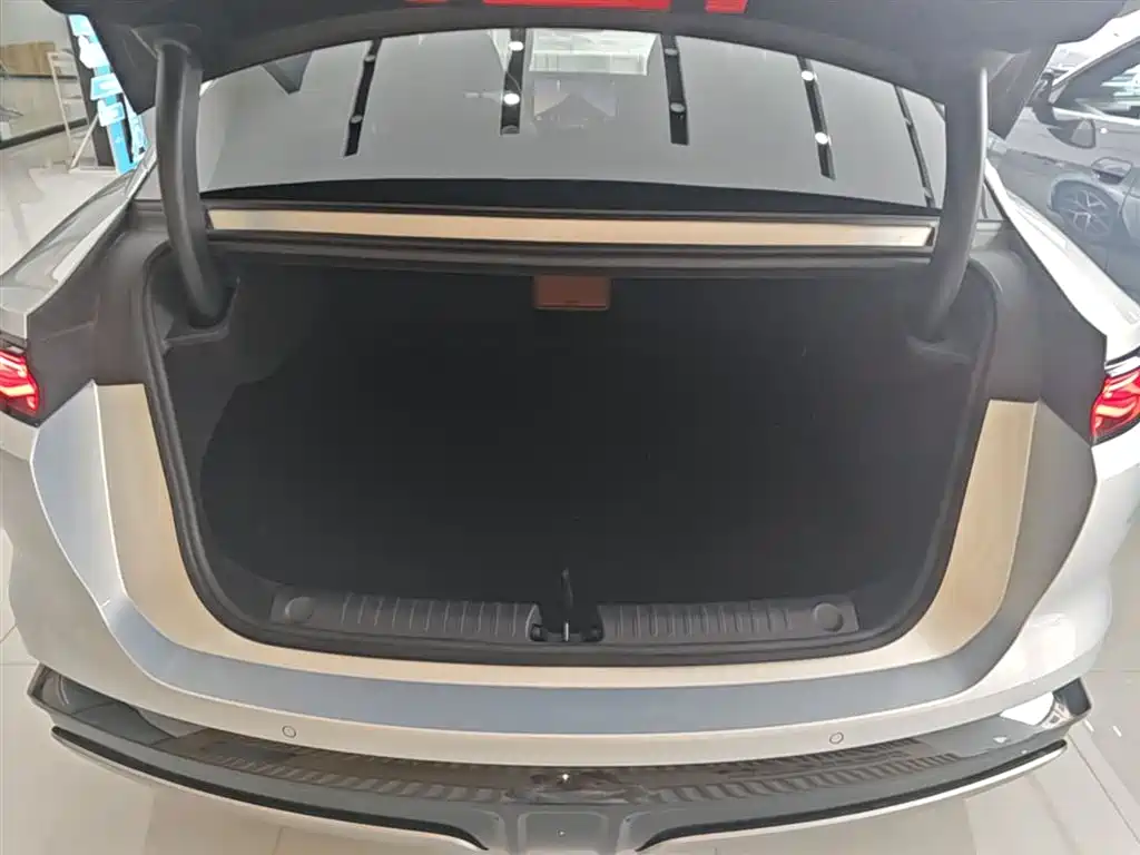 BYD Han L 2025 EV AWD LiDAR Flagship фото 19
