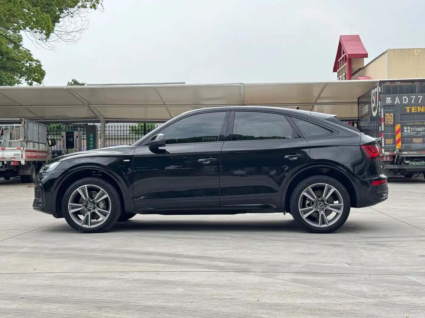 Audi Q5L Sportback 2022 45 TFSI Luxury фото 4