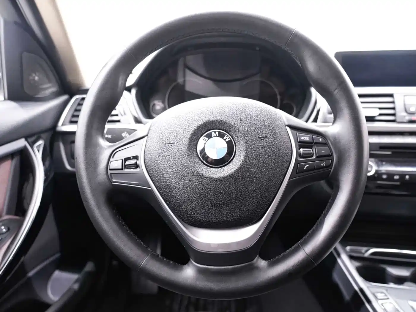 BMW 3 Series 2019 320Li Fashion Type фото 23