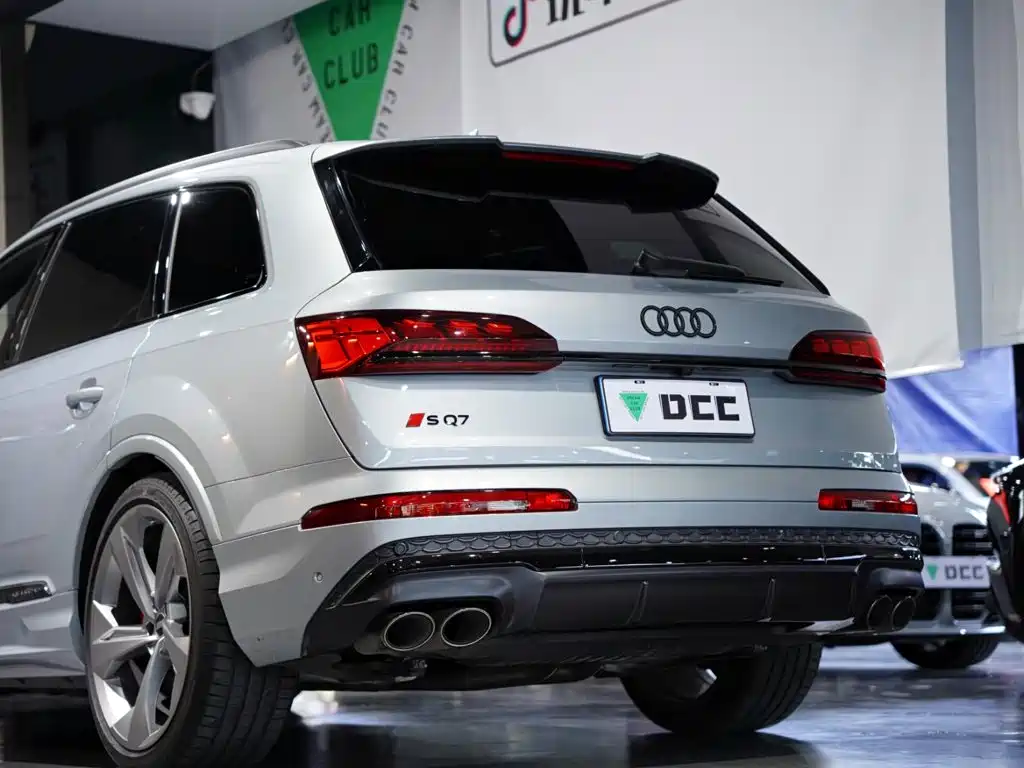 Audi SQ7 2024 2024 4.0 TFSI