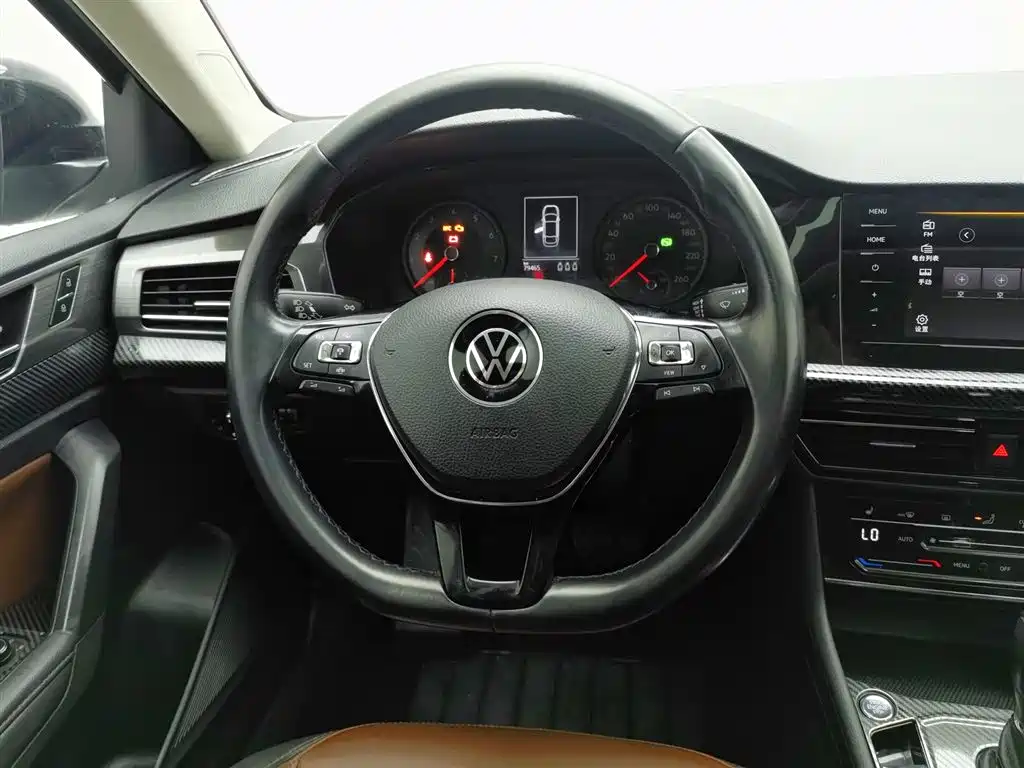 Volkswagen Lavida 2021 280TSI DSG Luxury Edition фото 11
