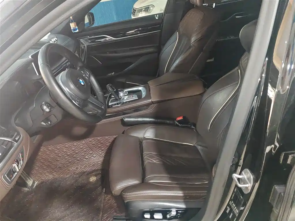 BMW 7 Series 2019 Facelift 730Li M Sport Package фото 11