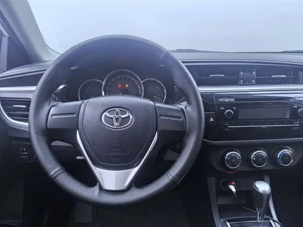 Toyota Levin 2014 1.8GS CVT Elite Edition фото 14