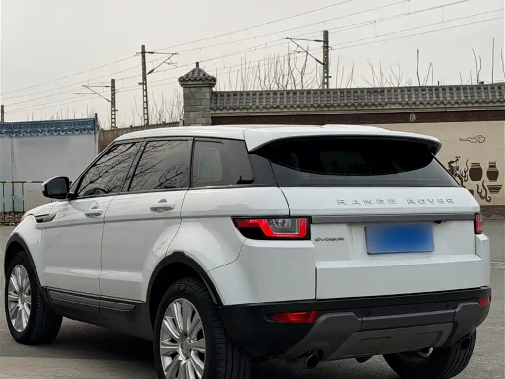 Land Rover Range Rover Evoque 2016 2.0T SE ZhiYao фото 22