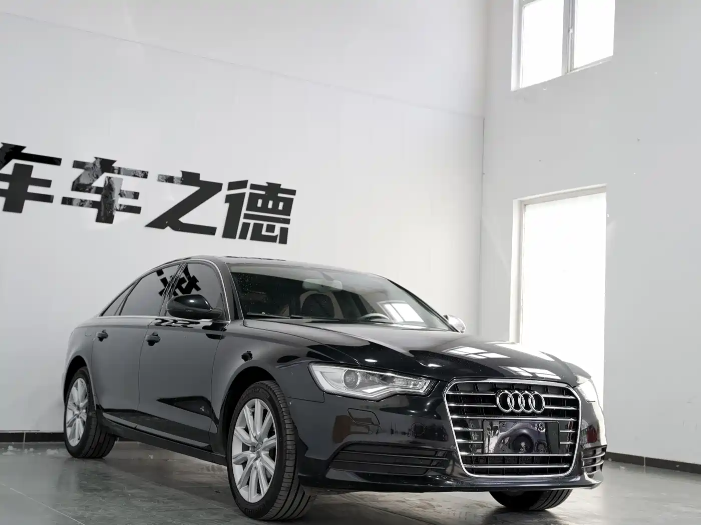 Audi A6L 2014 TFSI Standard фото 2