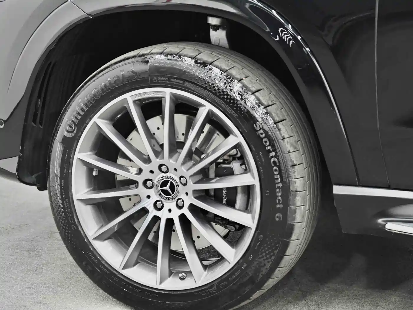 Mercedes-Benz GLE 2024 GLE 450 4MATIC Luxury фото 32
