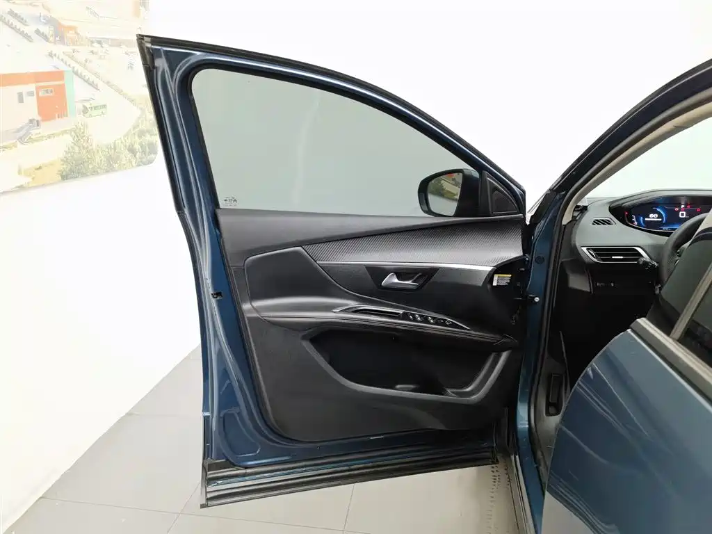 Peugeot 5008 2017 380THP 7-Seater Unlimited Edition фото 8