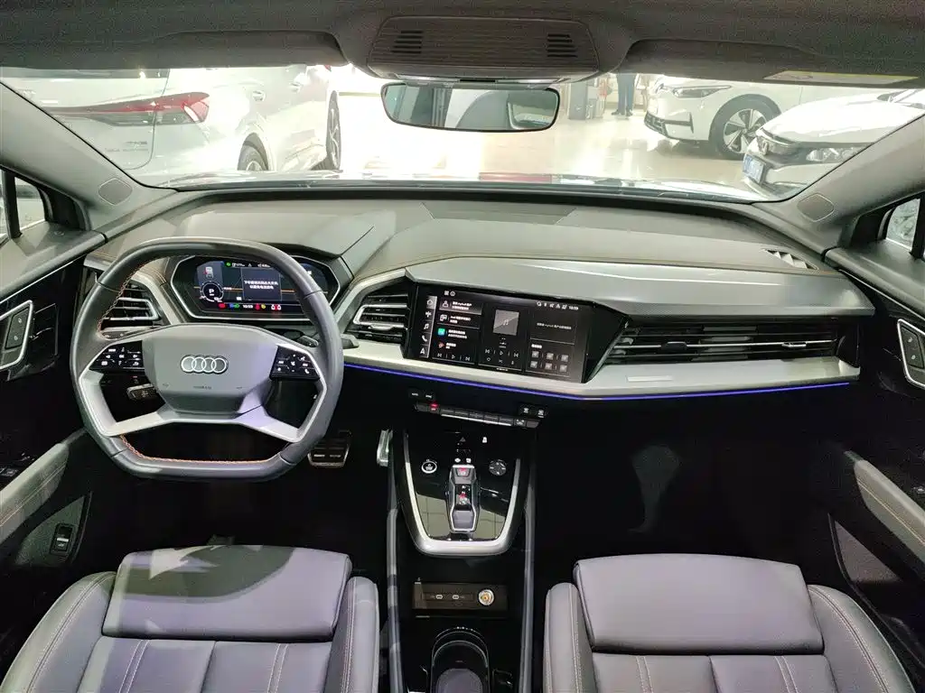 Audi Q4 e-tron 2024 40 e-tron Pioneer Edition фото 10