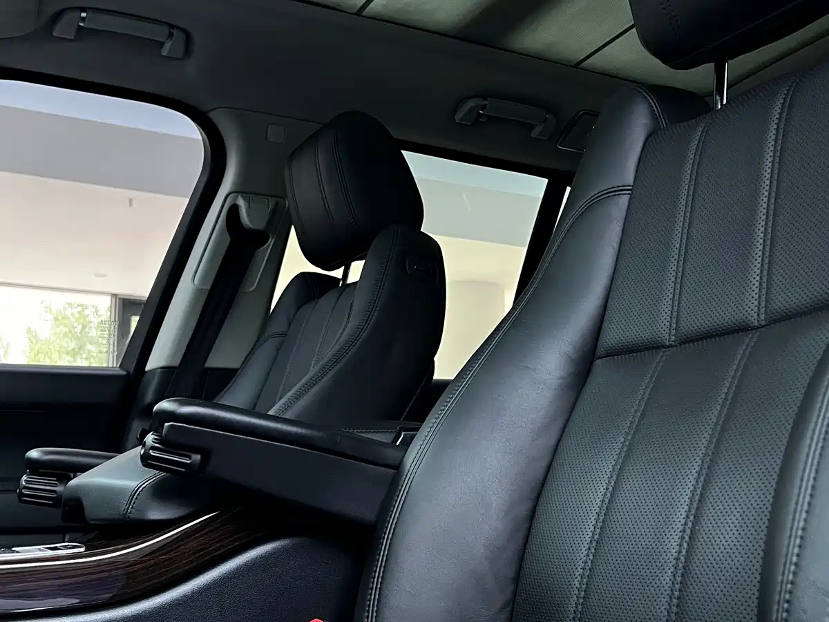 Land Rover Range Rover 2014 3.0 SC V6 Vogue фото 9