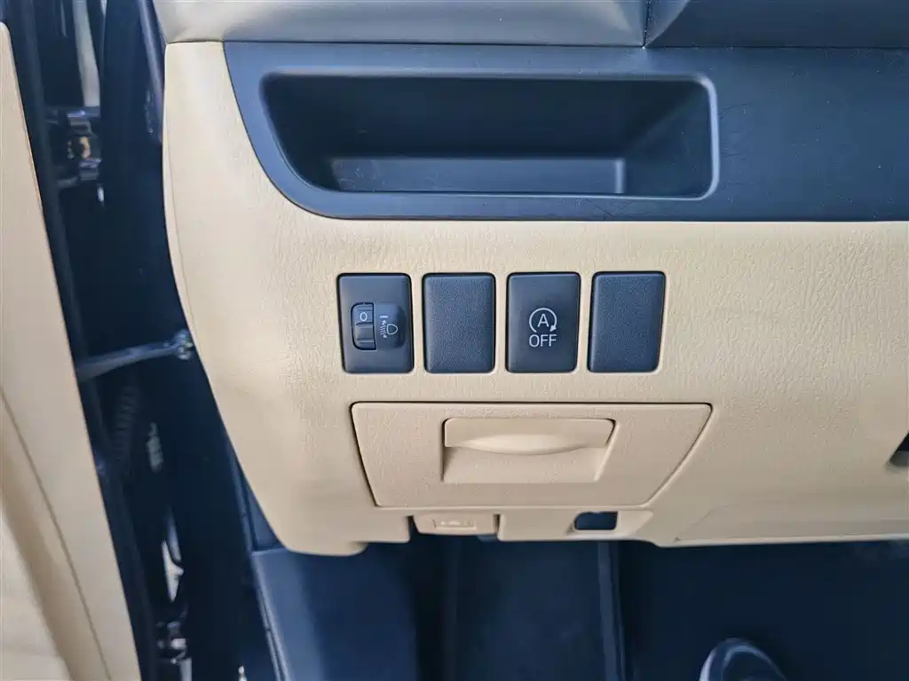 Toyota Highlander 2018 2.0T 2WD Elite 7-Seater China VI фото 23