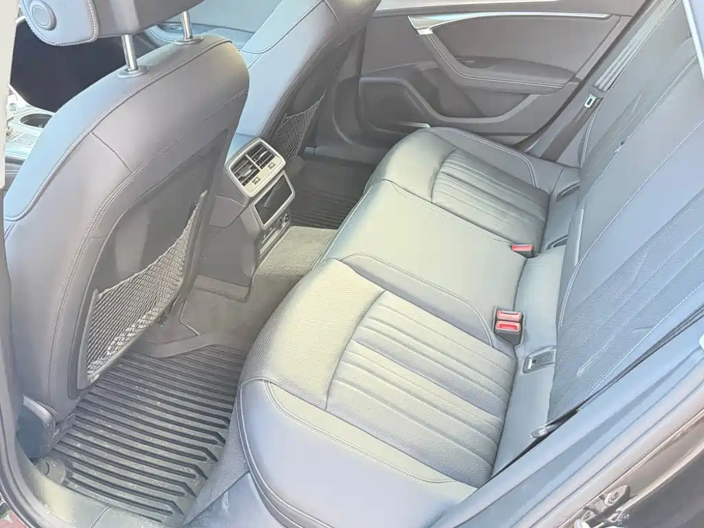 Audi A6 (Import) 2024 2024 allroad quattro 55 TFSI Premium Off-road