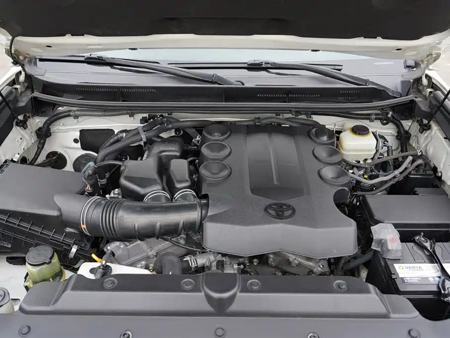 Toyota Prado 2010 4.0L Automatic TX-L фото 15
