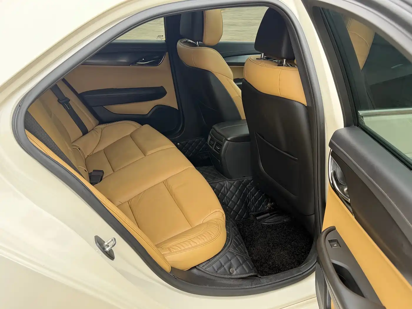 Cadillac ATS (Import) 2014 28T Comfort фото 14