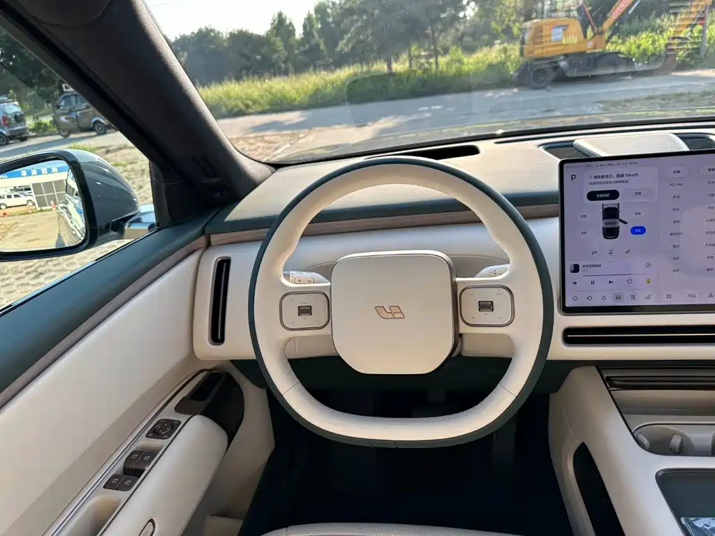 Li Auto L9 2026 2026 Base Model